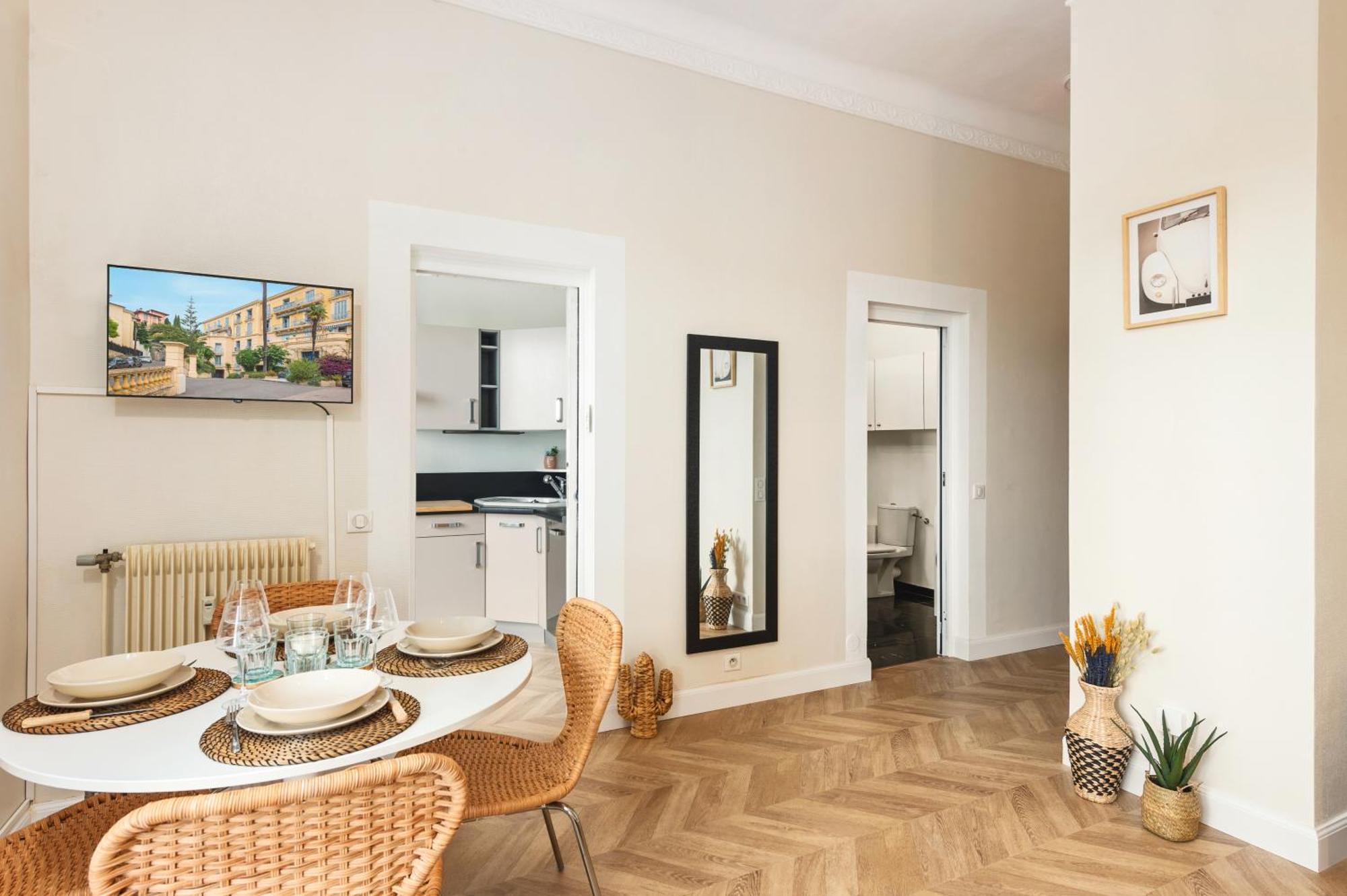 Appartement Mont Fleuri- Somptueux 2 Pieces - Parking - Menton Extérieur photo